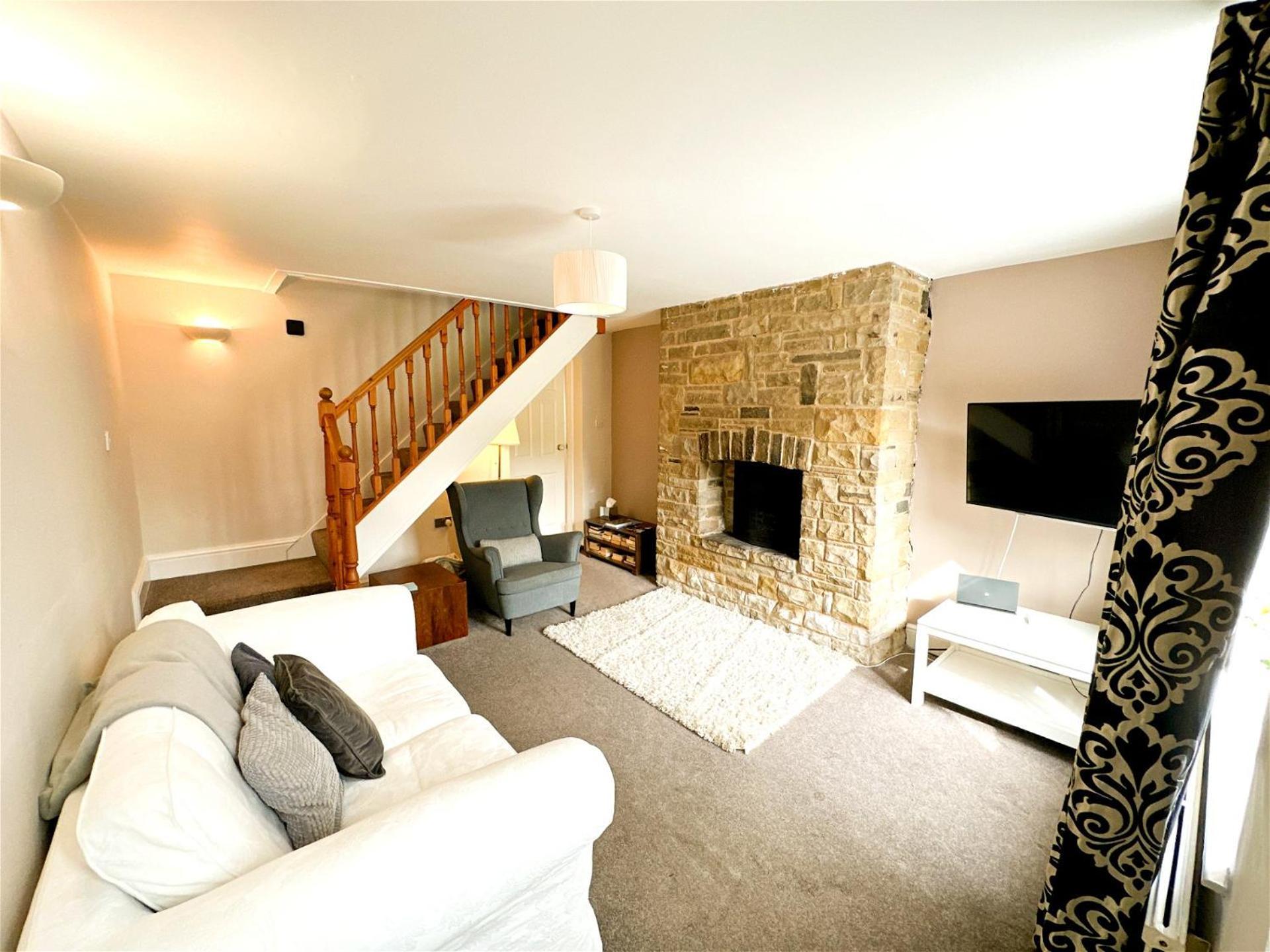 Country Cottage With Church View And Fireplace Near Leeds & York Exterior foto